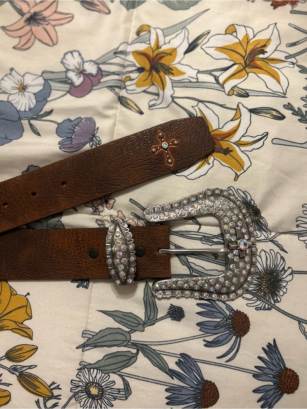 Justin Boots Brown Leather Western Belt with Crystal Buckle and Cross Accent